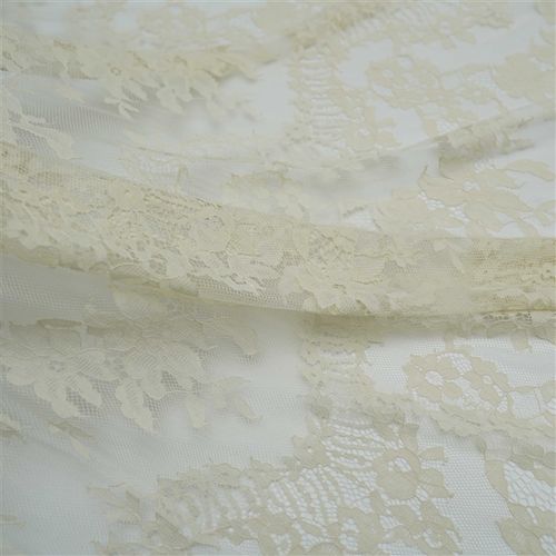 Tecido renda chantilly creme - und 150cm x 150cm