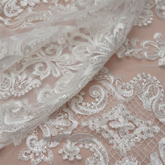 Tecido renda tule bordado paetê arabesco off white