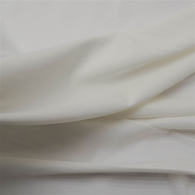 Tecido seda pluma off white