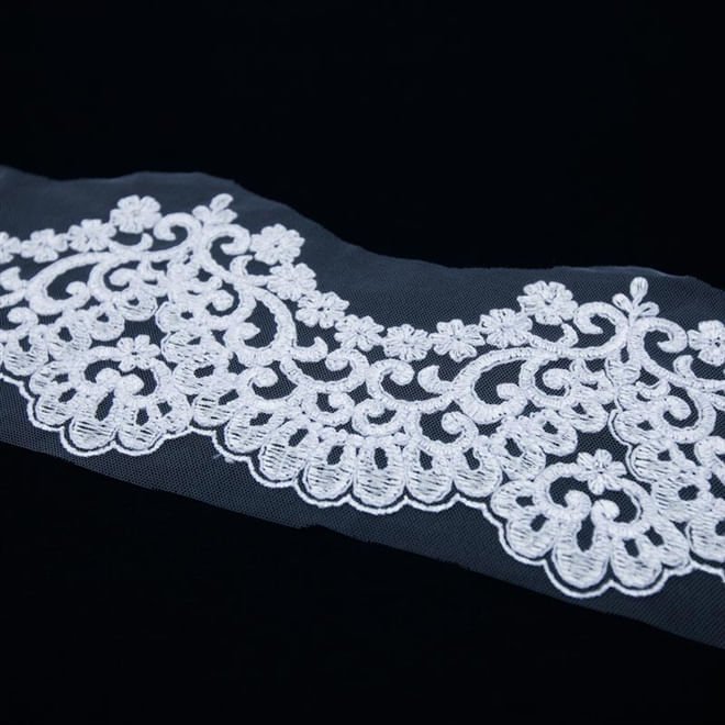 Tecido tule bico de renda cordonê branco -Und 100cm x 12,5cm