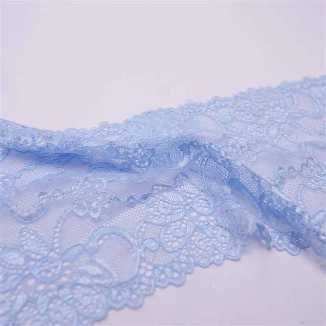 Tecido bico de renda com elastano azul bebê - largura 18cm