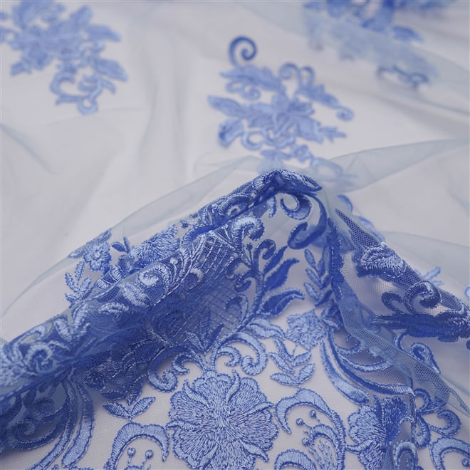 Tecido renda tule bordado arabesco azul serenity