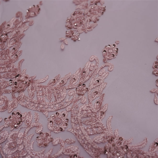 Tecido renda tule bordado pedraria rosa bebê