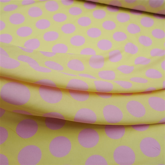 Tecido-seda-pluma-amarelo-estampado-poa-rosa-24053-2