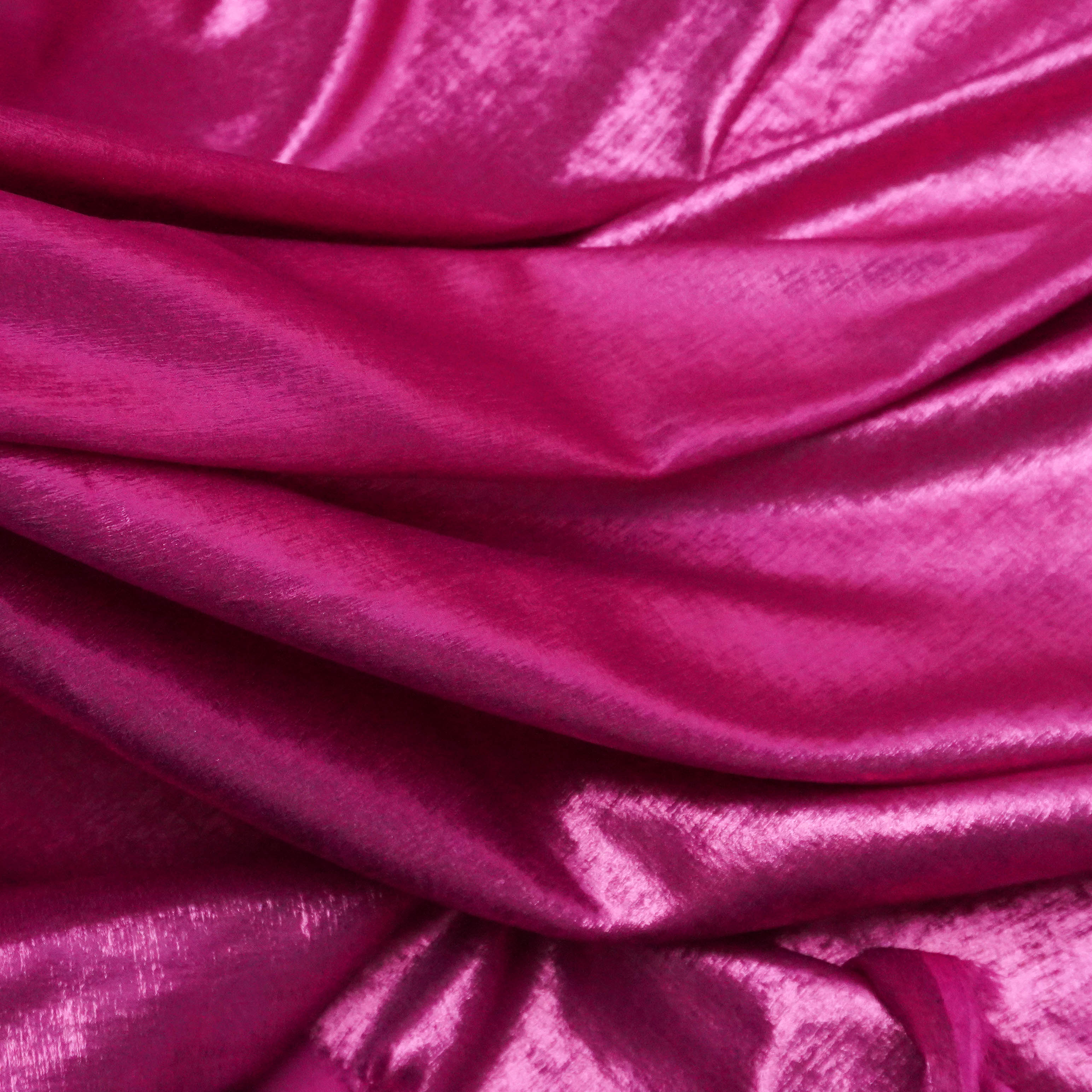 Tecido crepe madona lamê pink