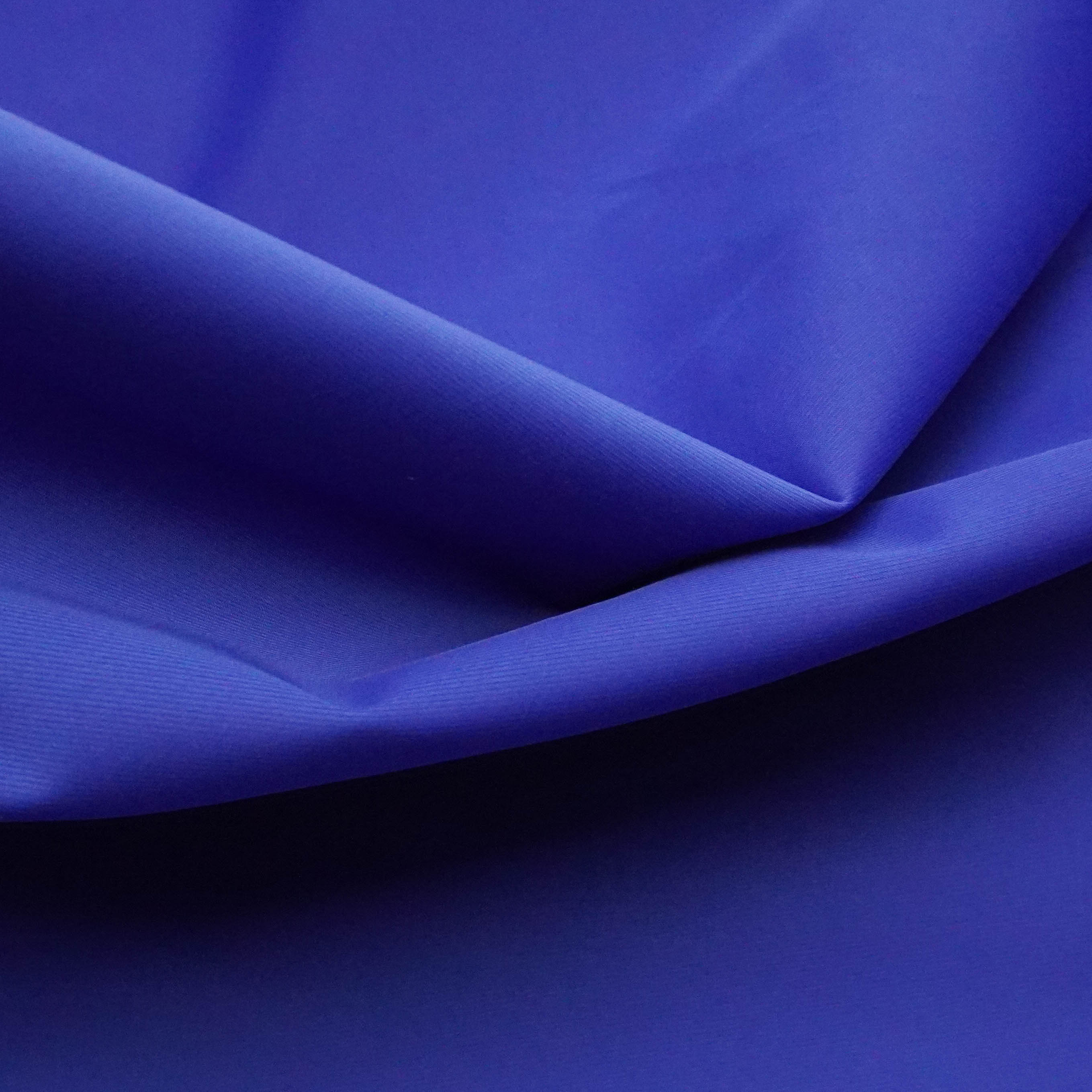 Tecido alfaiataria sarjada feminina azul royal