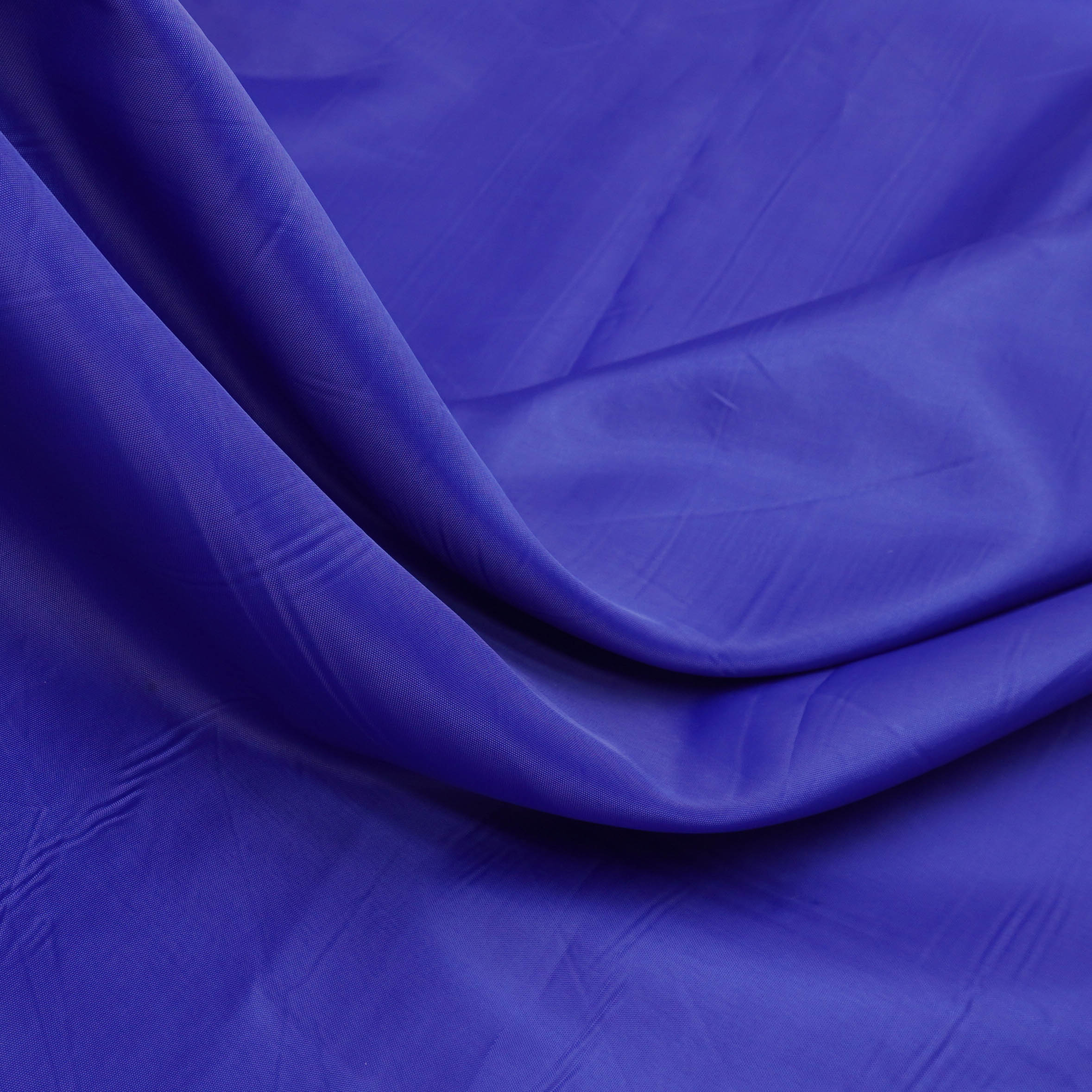 Tecido bemberg azul royal