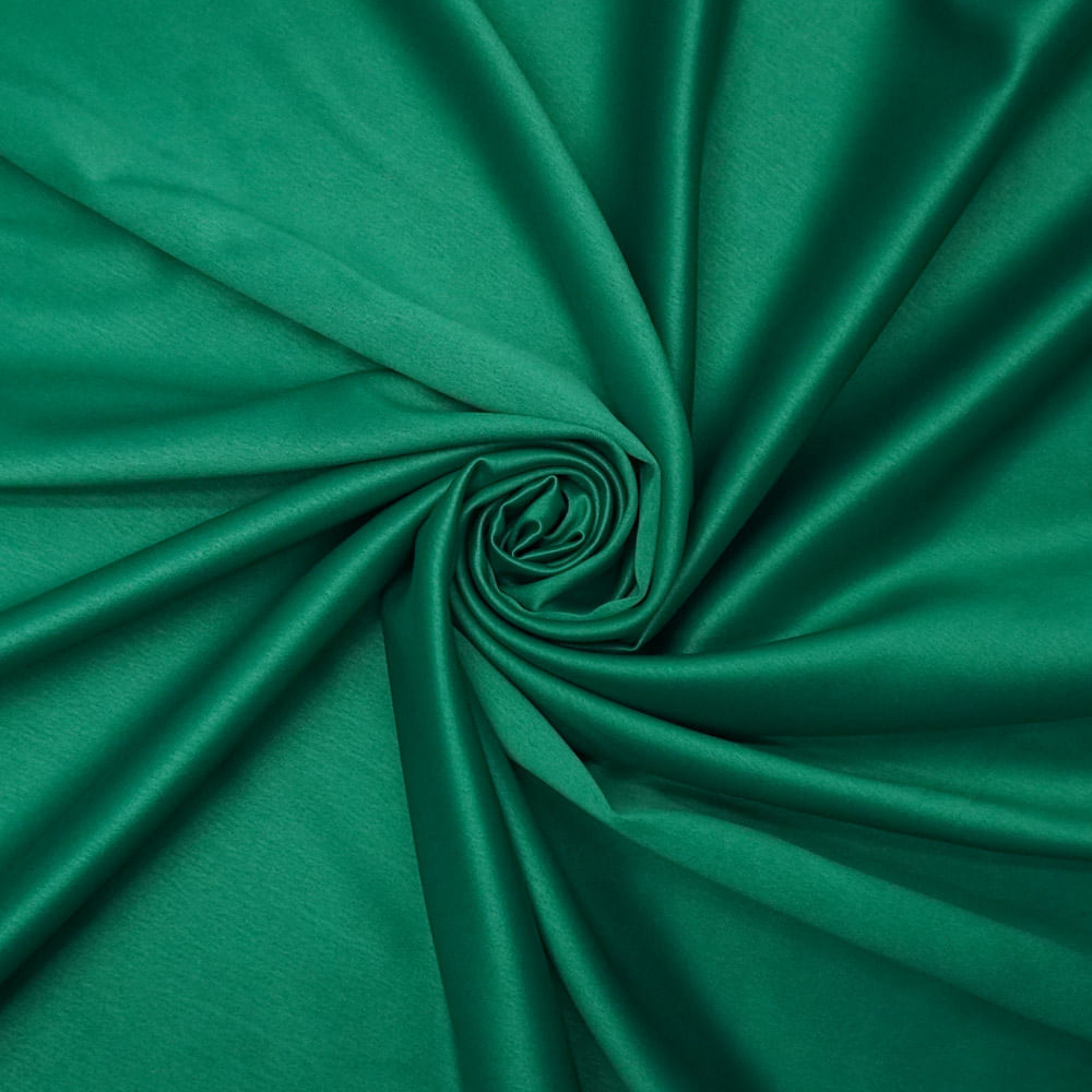 Tecido crepe pasquale verde bandeira