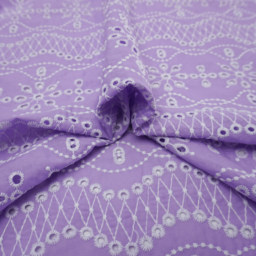 Tecido laise 100% algodão lilás bordada
