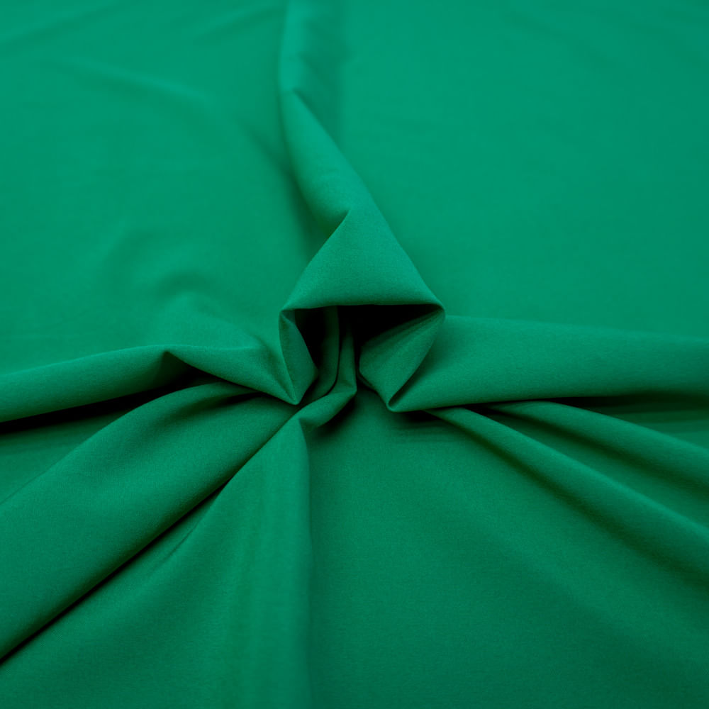 Tecido seda pluma verde bandeira