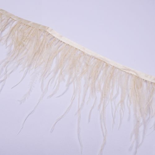 Tecido pluma de avestruz 2 fios nude - larg 10/13cm