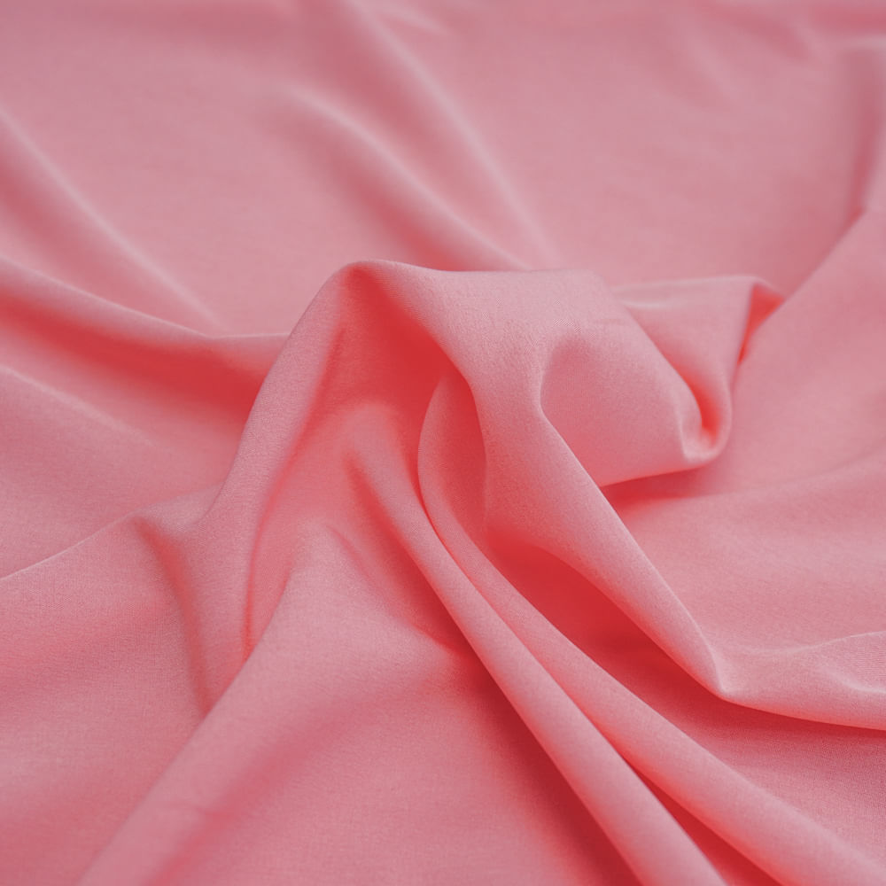 Tecido seda pluma rosa bebê