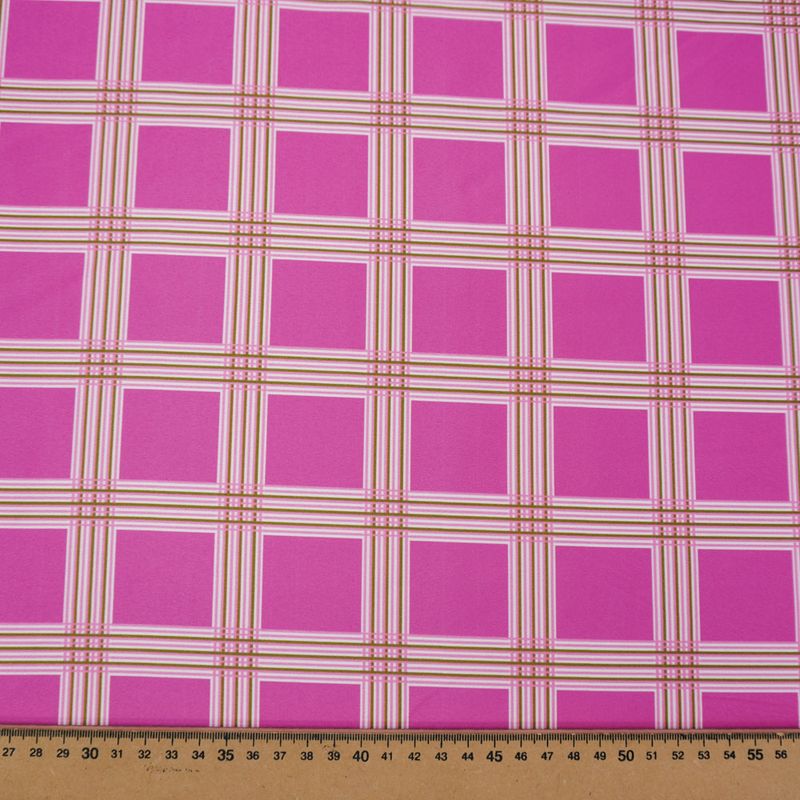 4265-TECIDO-CREPE-VALENTINO-FUCSIA-ESTAMPADO-XADREZ--3-