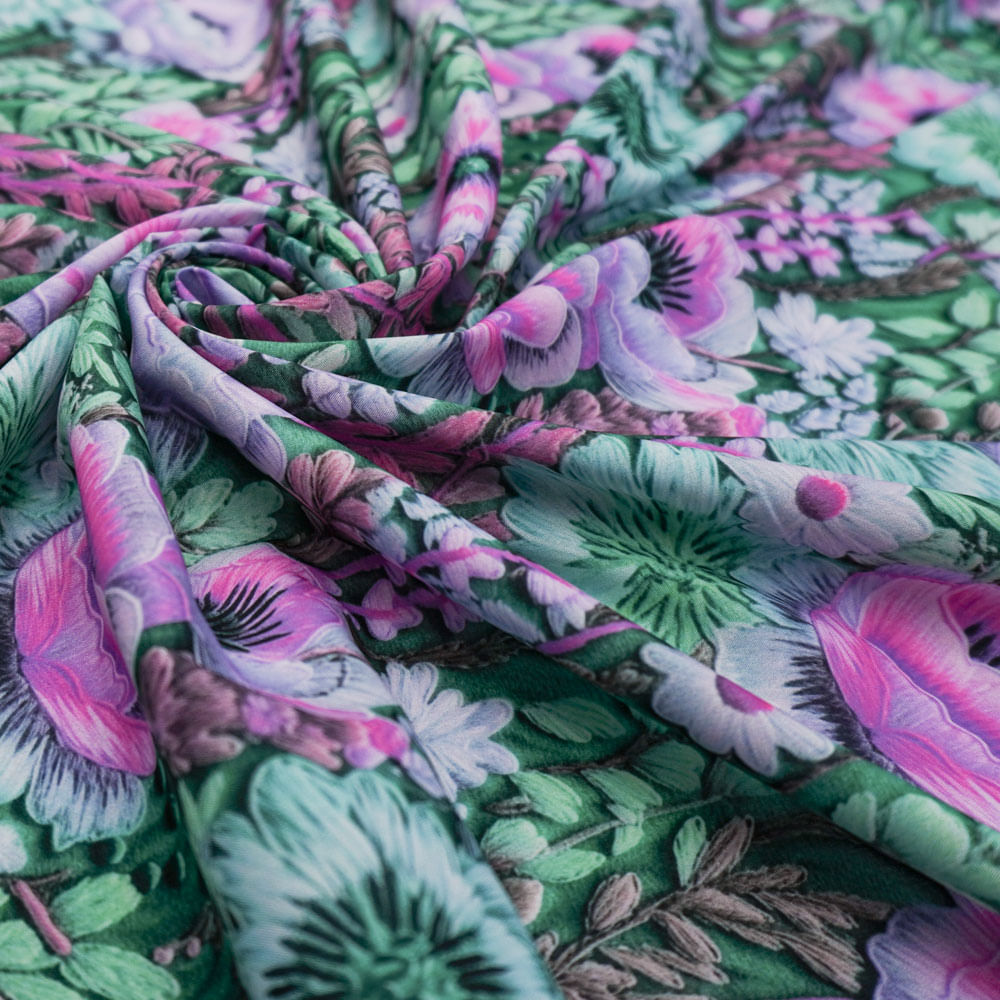Tecido seda pluma verde estampado floral