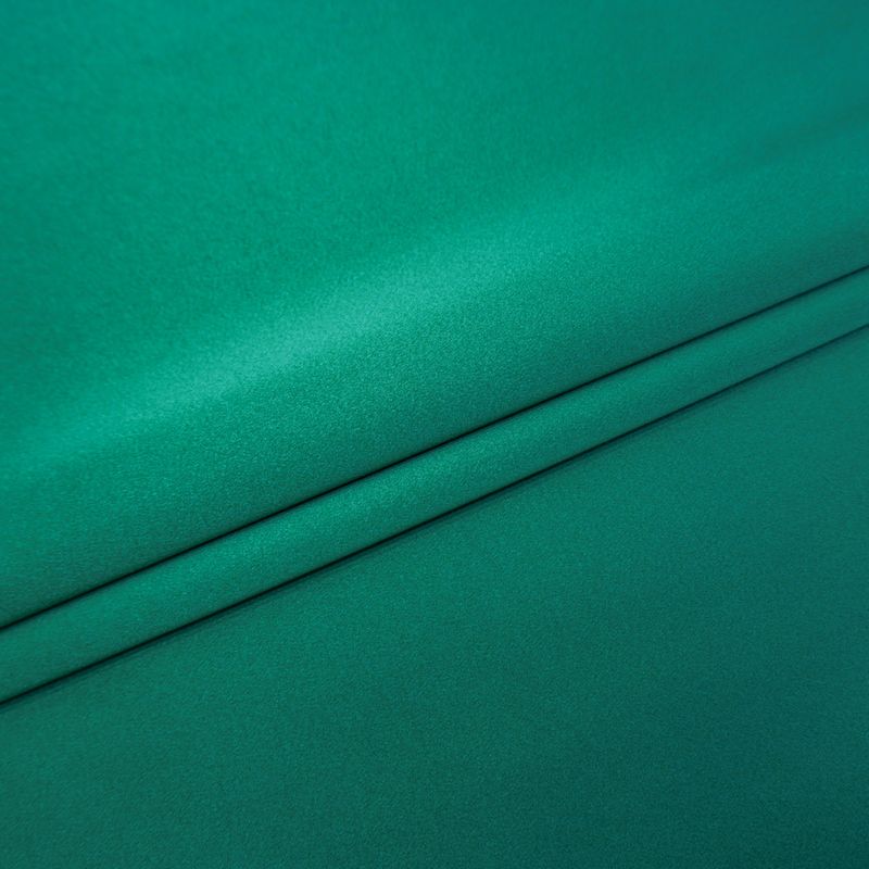 4621-TECIDO-CREPE-DIOR-VERDE-BANDEIRA--3-