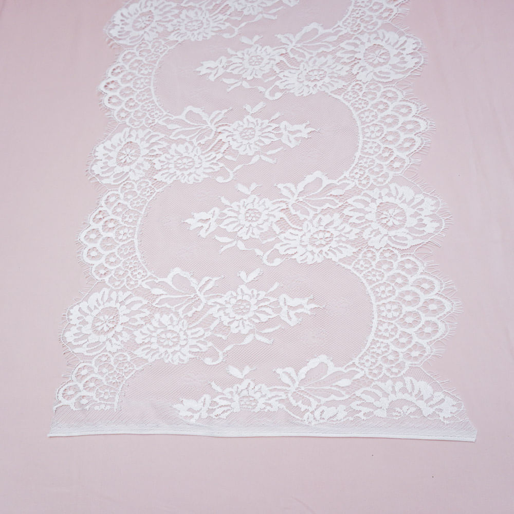 Tecido bico de renda chantilly off white - und 300cm x 35cm