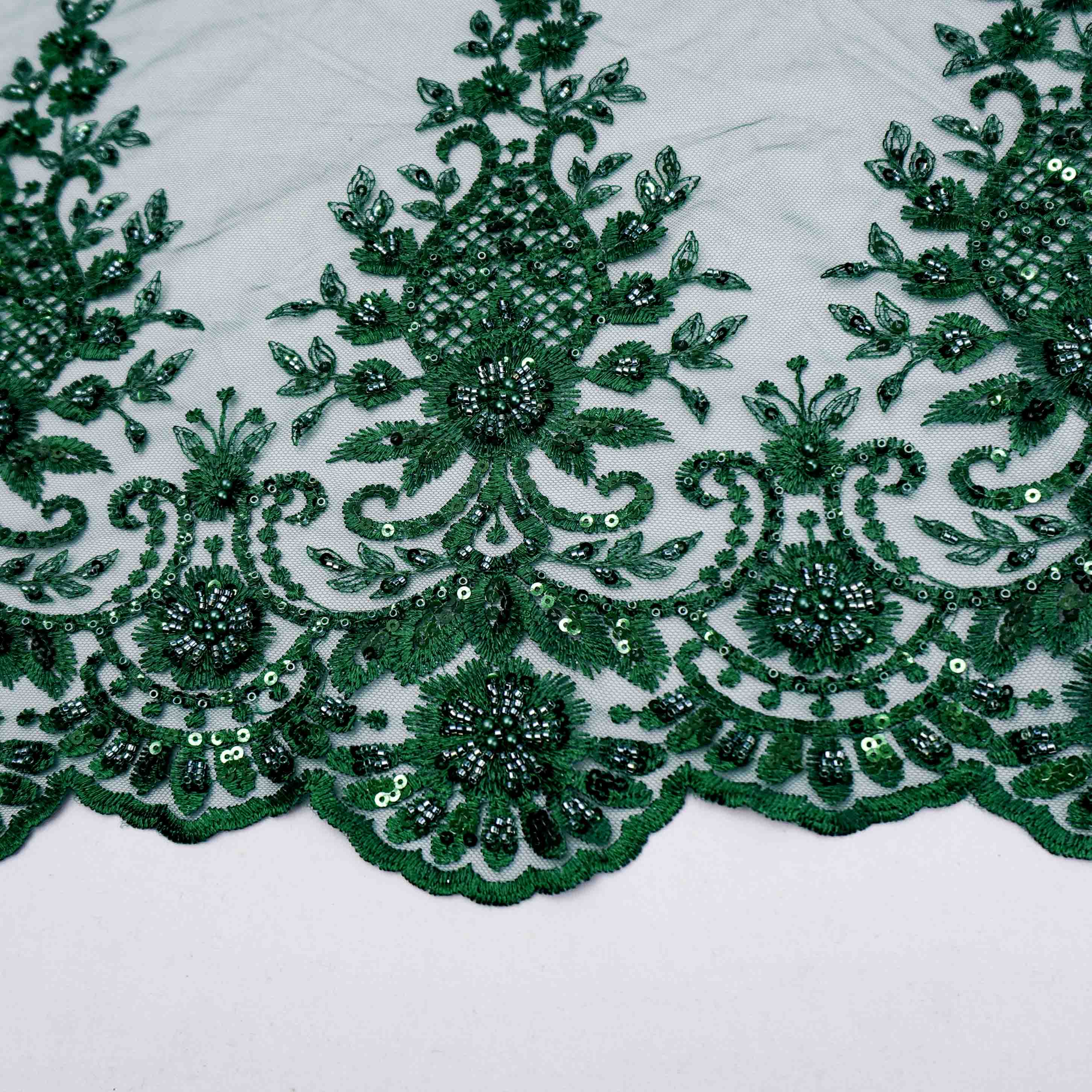 Tecido renda tule bordado pedraria floral verde