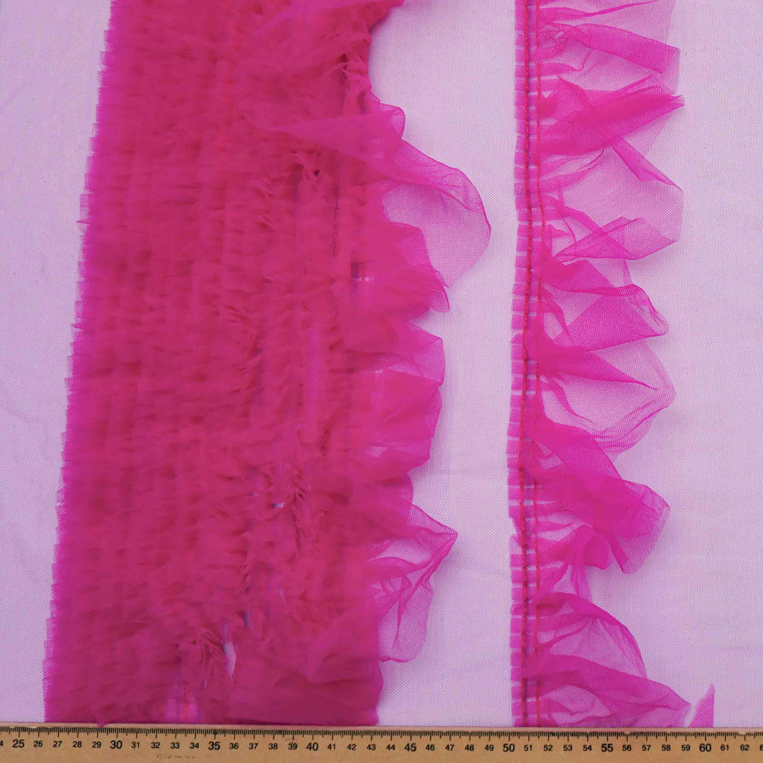 Tecido tule com babados pink