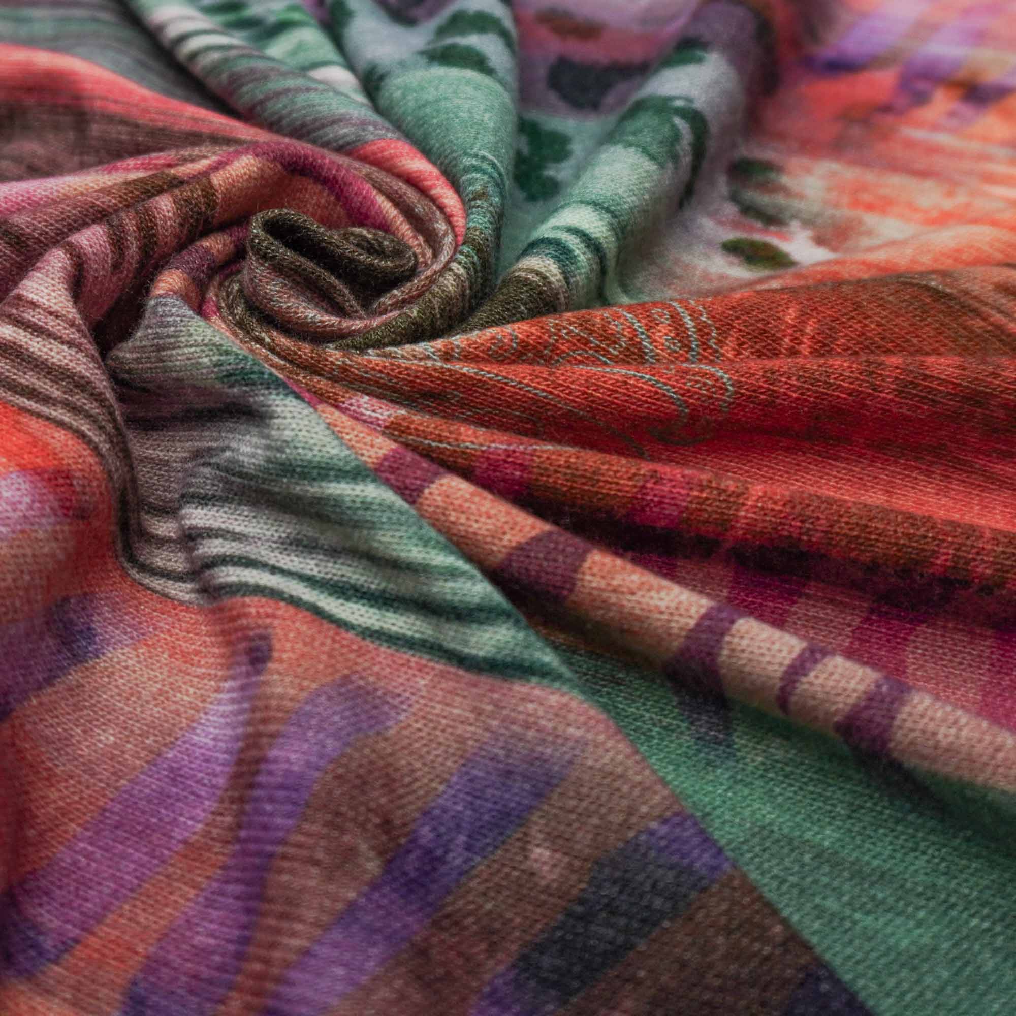 Tecido malha tricot estampado animal print/paisley (tecido italiano legitímo)