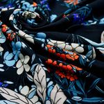 5888-TECIDO-VISCOSE-PRETO-ESTAMPADO-FLORAL--1-