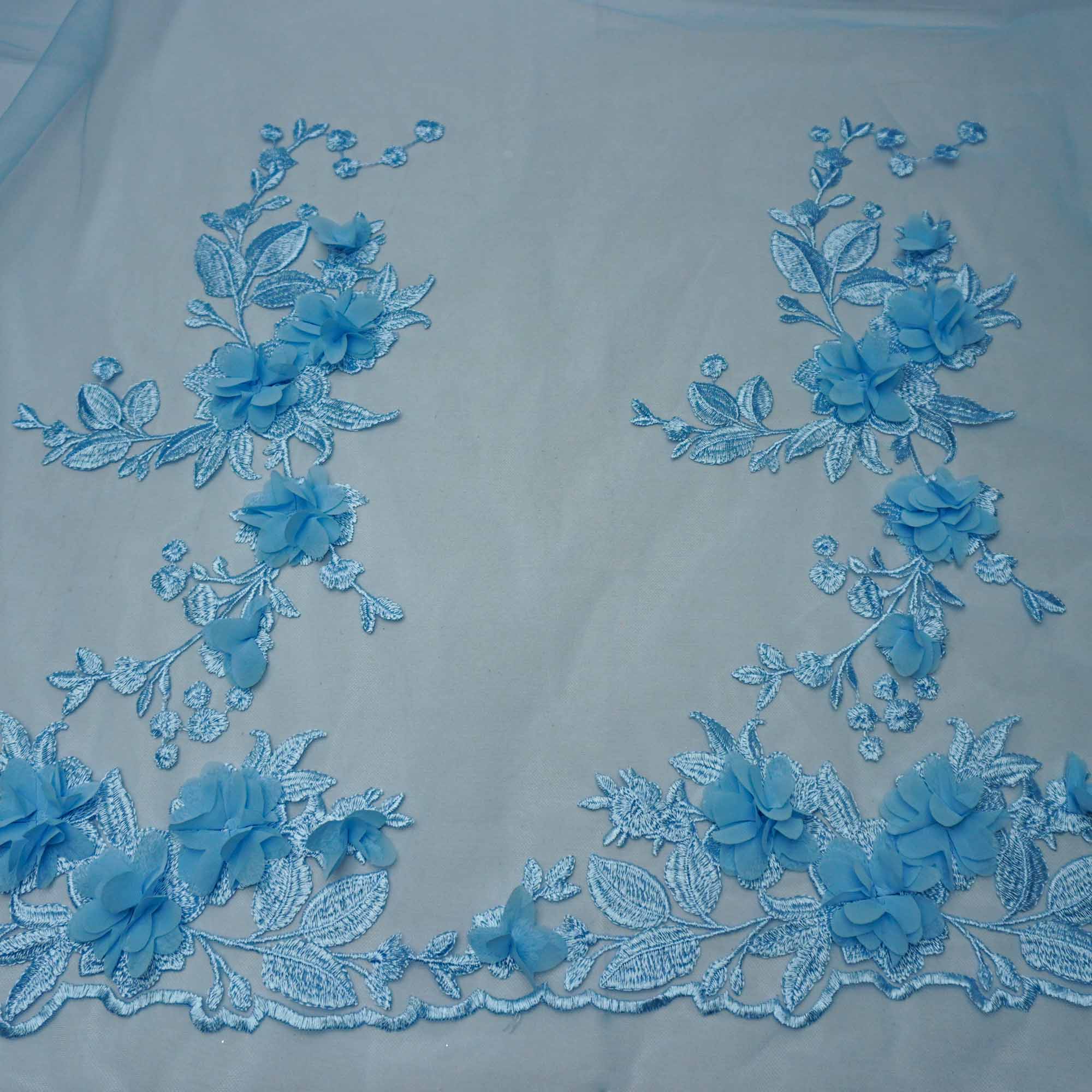 Tecido tule bordado 3d azul serenity