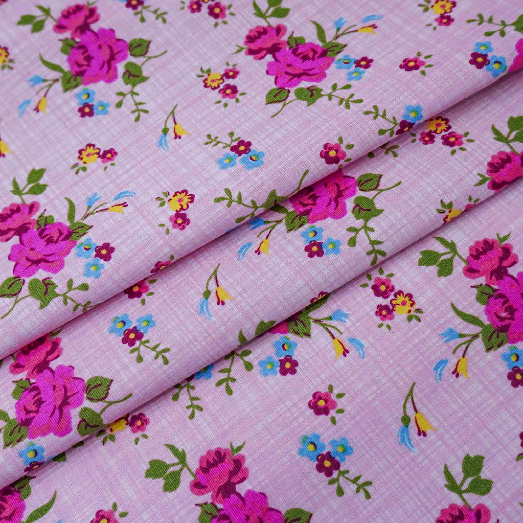 Tecido tricoline estampado floral rosa