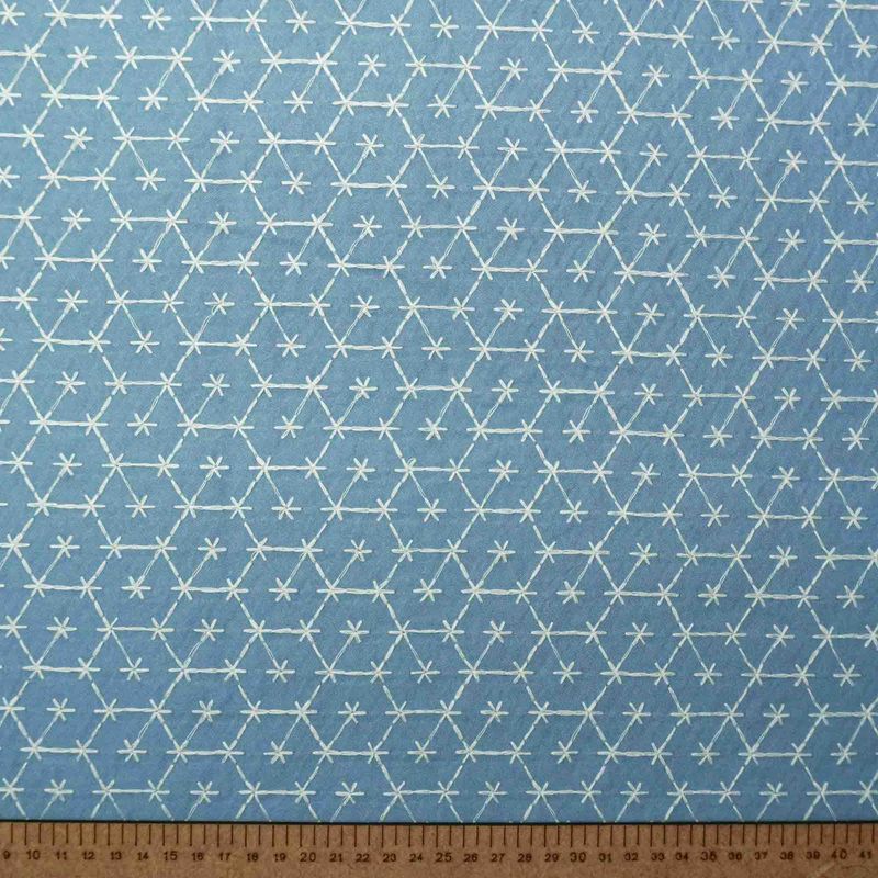 8044-TECIDO-CHAMBRAY-BORDADO-AZUL-CLARO--3-