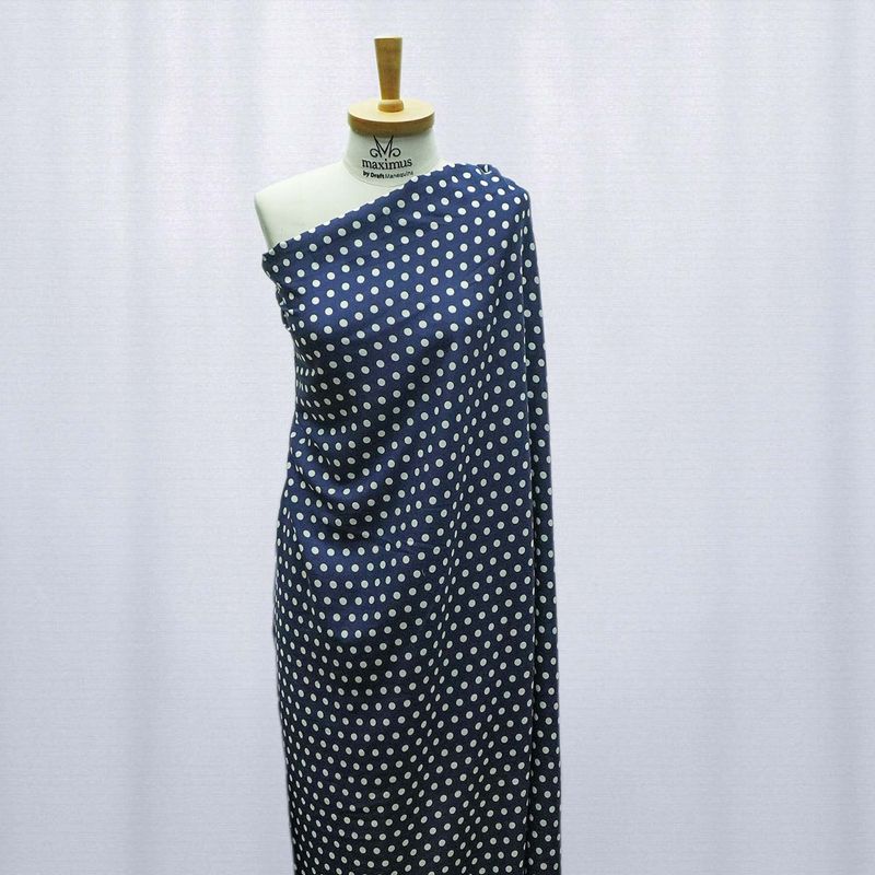 8579-TECIDO-VISCOSE-AZUL-MARINHO-POA-BRANCO--4-