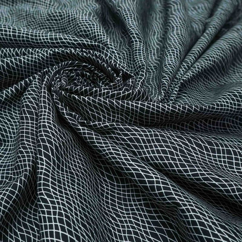 8587-TECIDO-TRICOLINE-GEOMETRICO-PRETO-BRANCO--1-