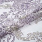 8795-TECIDO-RENDA-TULE-LILAS-ENVELHECIDO-BORDADO-COM-FIO-DOURADO--2-