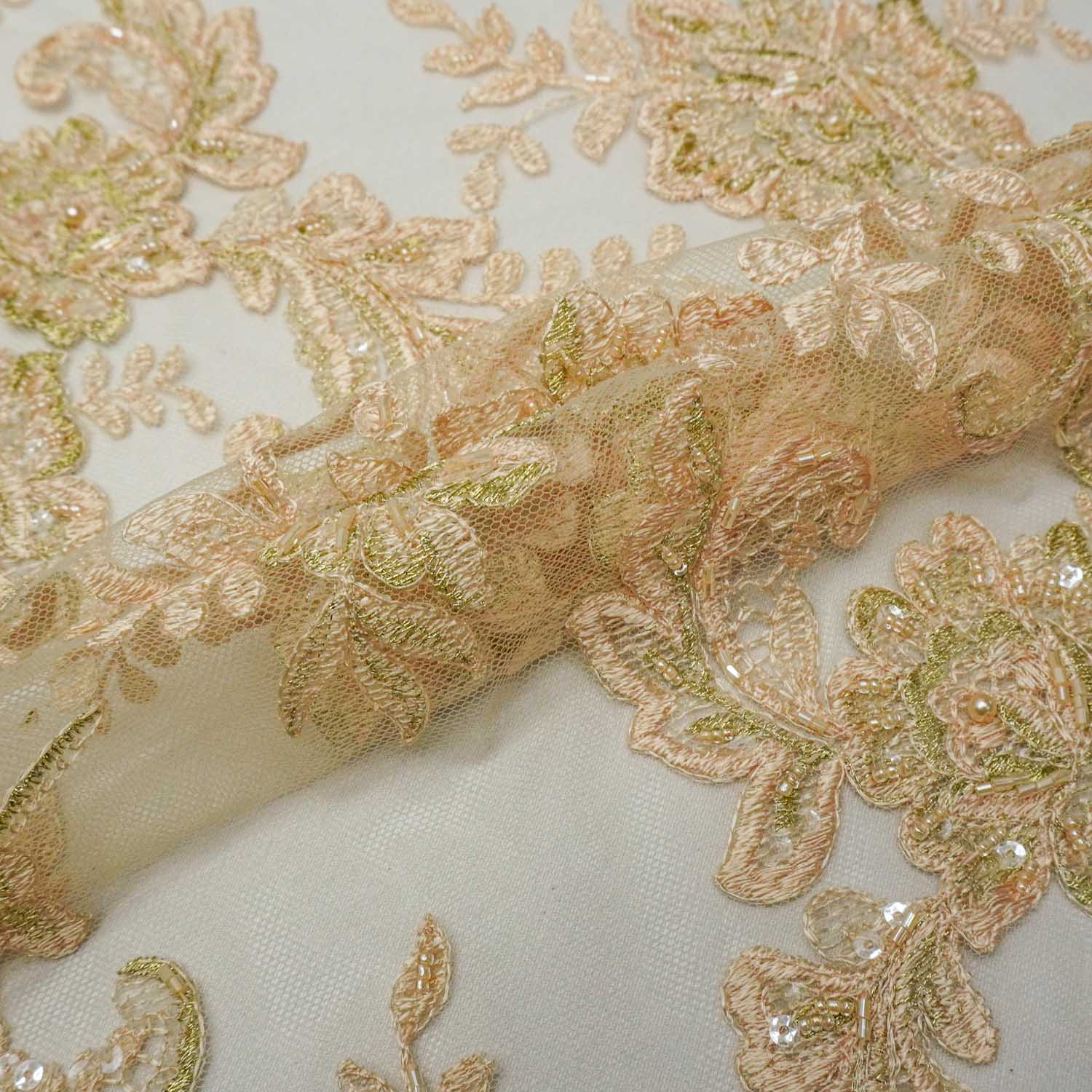 Tecido renda tule rosê bordado pedraria paetê fio dourado