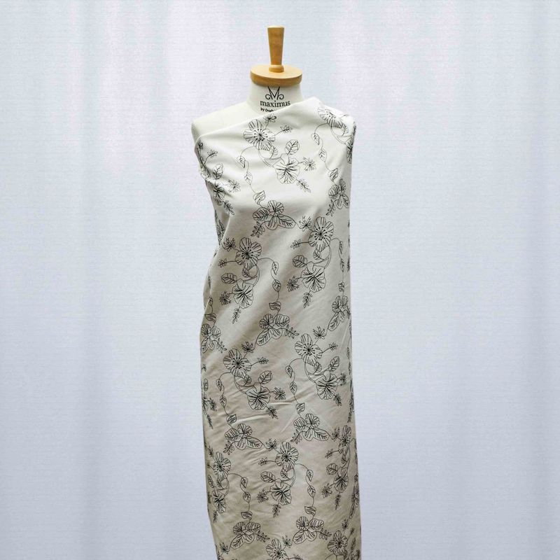 9749-TECIDO-VISCOSE-TWILL-BORDADA-OFF-WHITE -4-.jpg