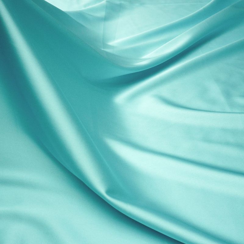 1058-TECIDO-CREPE-LORRAINE-AZUL-CLARO -4-.jpg