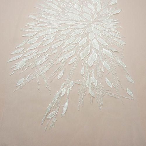 Tecido renda tule bordado pedraria folhas off white - und 35x127cm
