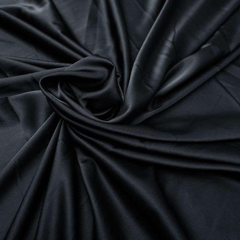 10740-TECIDO-CREPE-LORRAINE-PRETO -1-