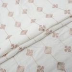 10720-TECIDO-VISCOSE-BORDADA-OFF-WHITE-ROSA -2-