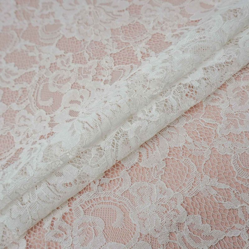 11038-TECIDO-RENDA-CHANTILLY-OFF-WHITE--2-