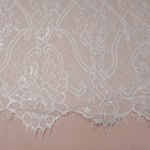 11046-TECIDO-RENDA-CHANTILLY-OFF-WHITE--1-