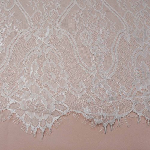 Tecido renda chantilly off white - unid 270x150 cm