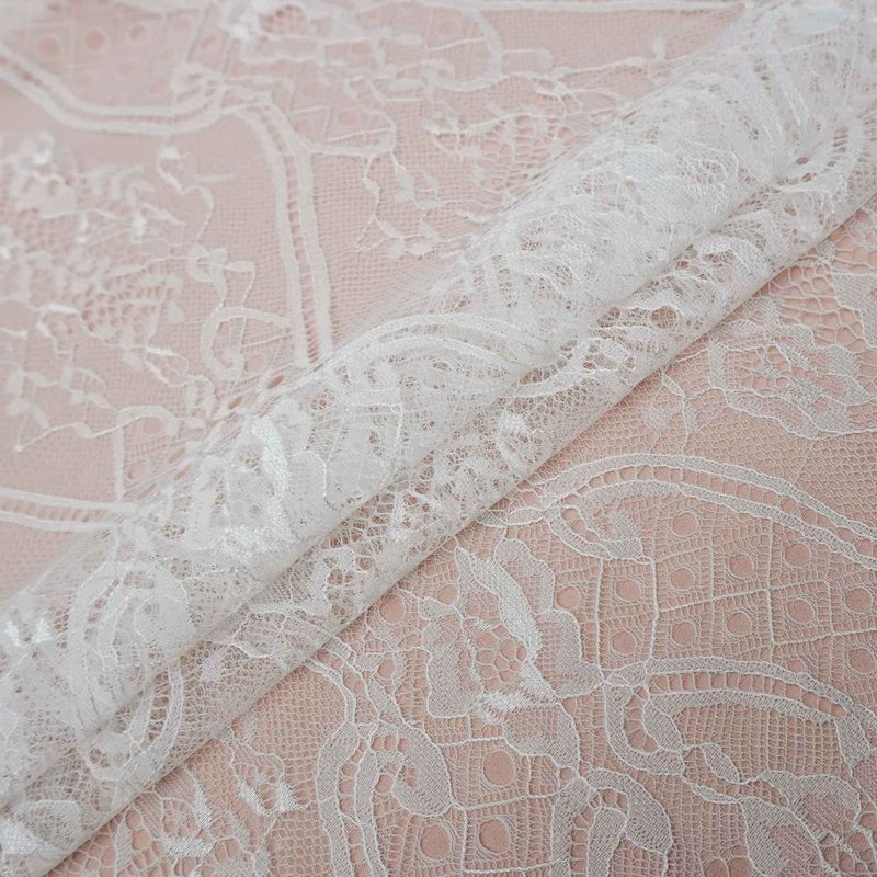 11046-TECIDO-RENDA-CHANTILLY-OFF-WHITE--2-