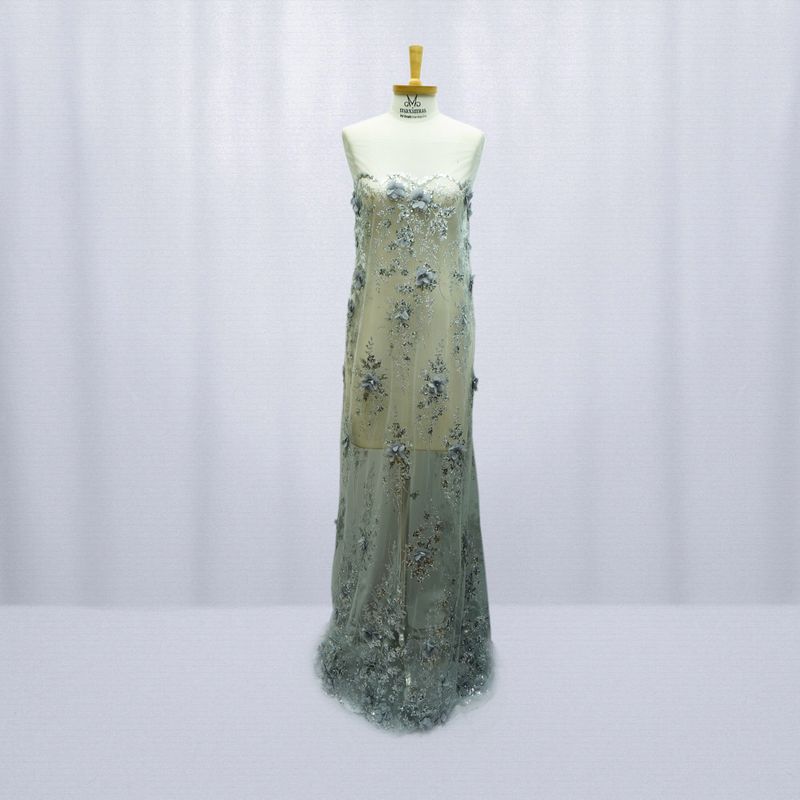 11300-TECIDO-RENDA-TULE-GLITTER-E-PAETE-COM-FLOR-3D-PRATA-4