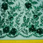 11301-TECIDO-RENDA-TULE-GLITTER-E-PAETE-COM-FLOR-3D-VERDE-ESMERALDA-3