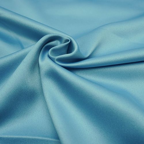 Tecido crepe valentino leve azul claro