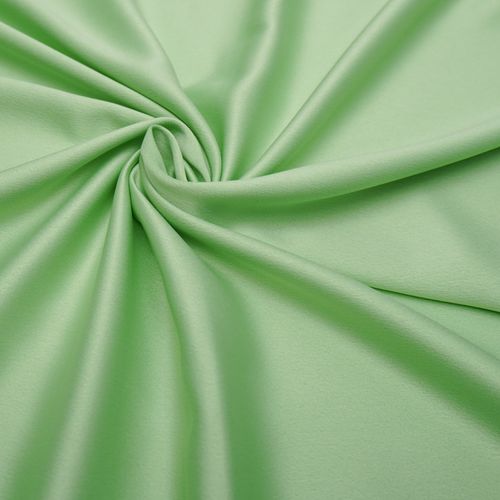 Tecido crepe valentino leve verde claro