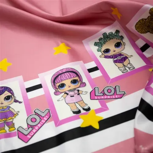 Tecido cetim bucol rosa chá estampado barrado boneca lol