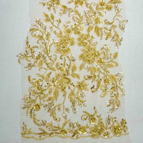 Tecido renda tule bordado pedraria dourado - Und 34cmx130cm