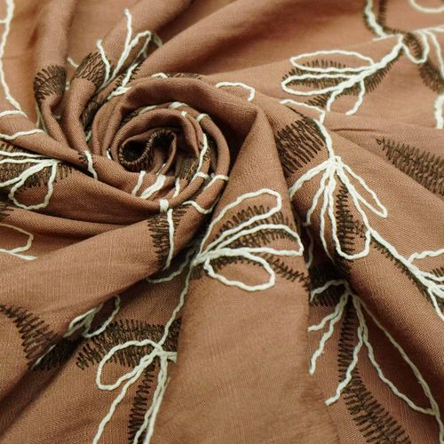 Tecido viscose bordada cordonê marrom